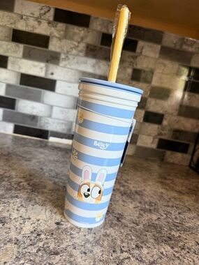 Bluey Striped Insulated Tumbler with Straw - Light Blue